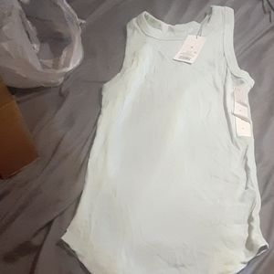 Scoop neck tank top